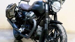 Moto Guzzi V7 Stone (2021 - 24) 
