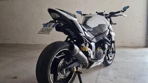 Suzuki GSR 750 ABS (2010 - 17) 