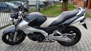 Suzuki GSR 600 (2006 - 11) 