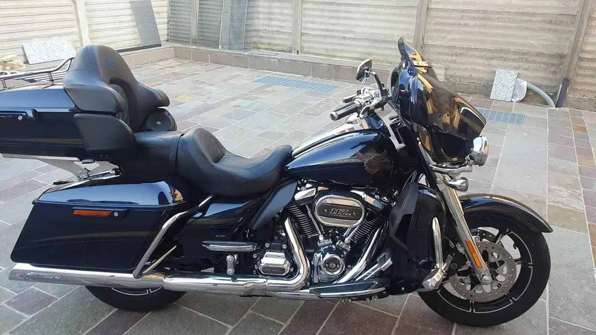 Harley-Davidson 117 Limited (2018 - 20) - FLHTKSE  (2)