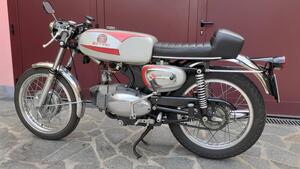 Motobi  