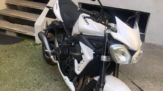 Triumph Street Triple R (2013 - 14) usata