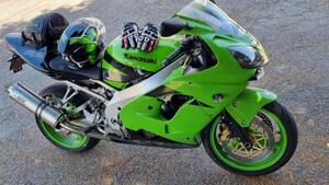 Kawasaki Ninja 900 ZX-9R (2002 - 05) 