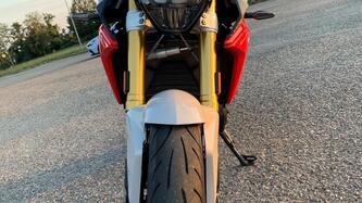 Bmw F 900 R (2021 - 24) usata