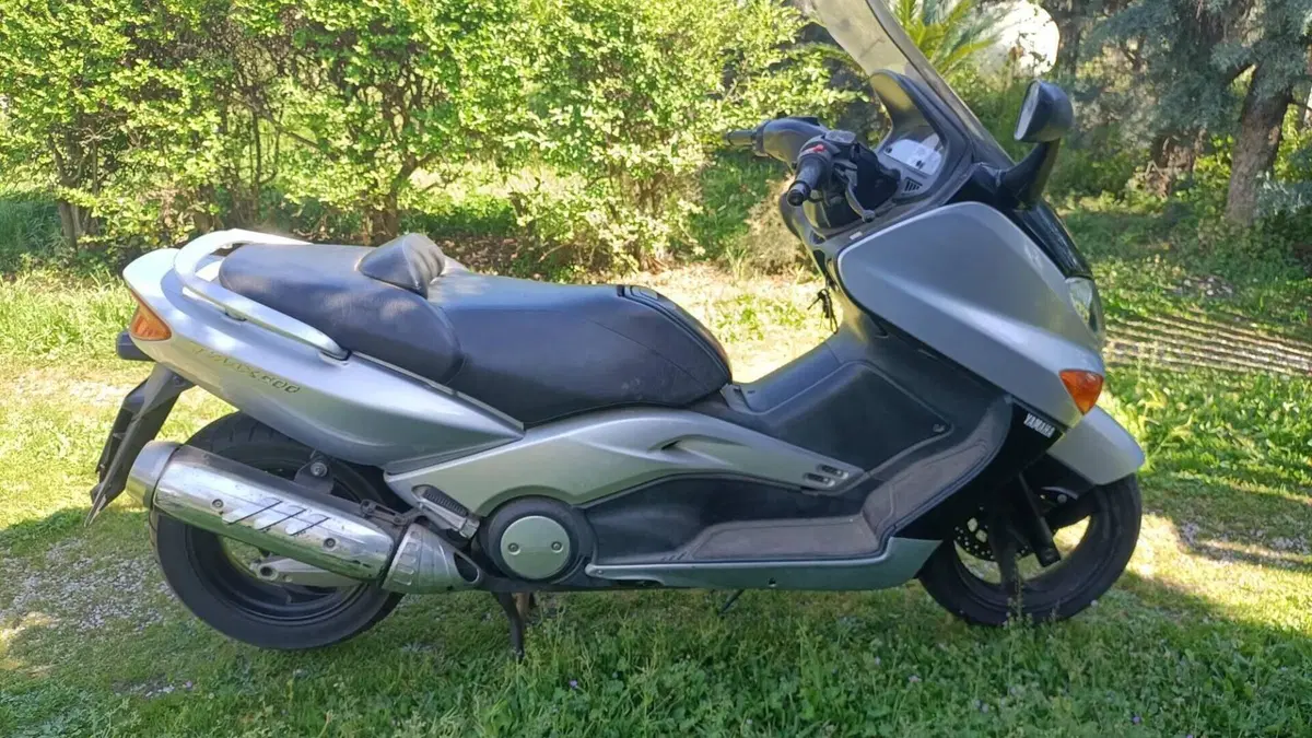 Yamaha T-Max 500 (2001 - 03)  (2)