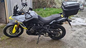 Suzuki V-Strom 800DE (2023 - 24) usata