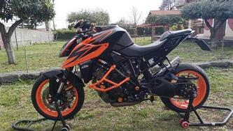 KTM 1290 Super Duke R (2019) usata