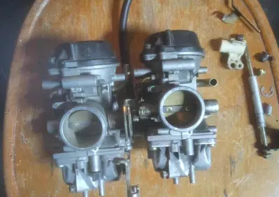 Carburatore Mikuni per Monster 900 - Annuncio 9677092