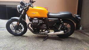 Moto Guzzi V7 III Anniversario (2017 - 18) 