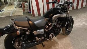 Yamaha V-Max 1200 
