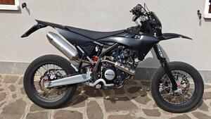 Fantic Motor XMF 125 Motard Performance 4t (2021 - 22) 