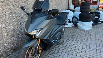 Yamaha T-Max 560 Tech Max (2020) usata