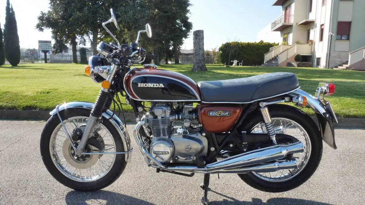 Honda   (2)