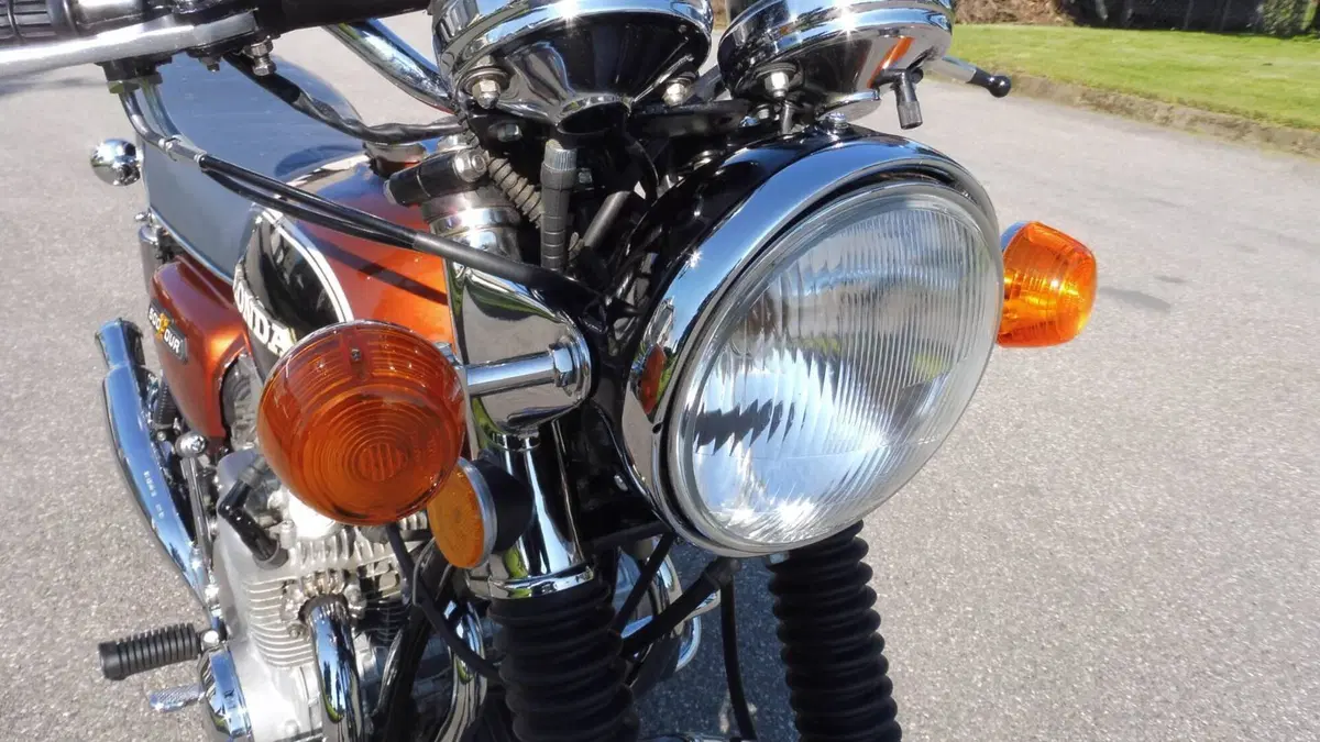 Honda   (8)
