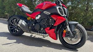Ducati Diavel V4 (2023 - 25) 
