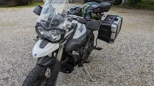 Triumph Tiger 800 XC ABS (2010 - 14)  (2)