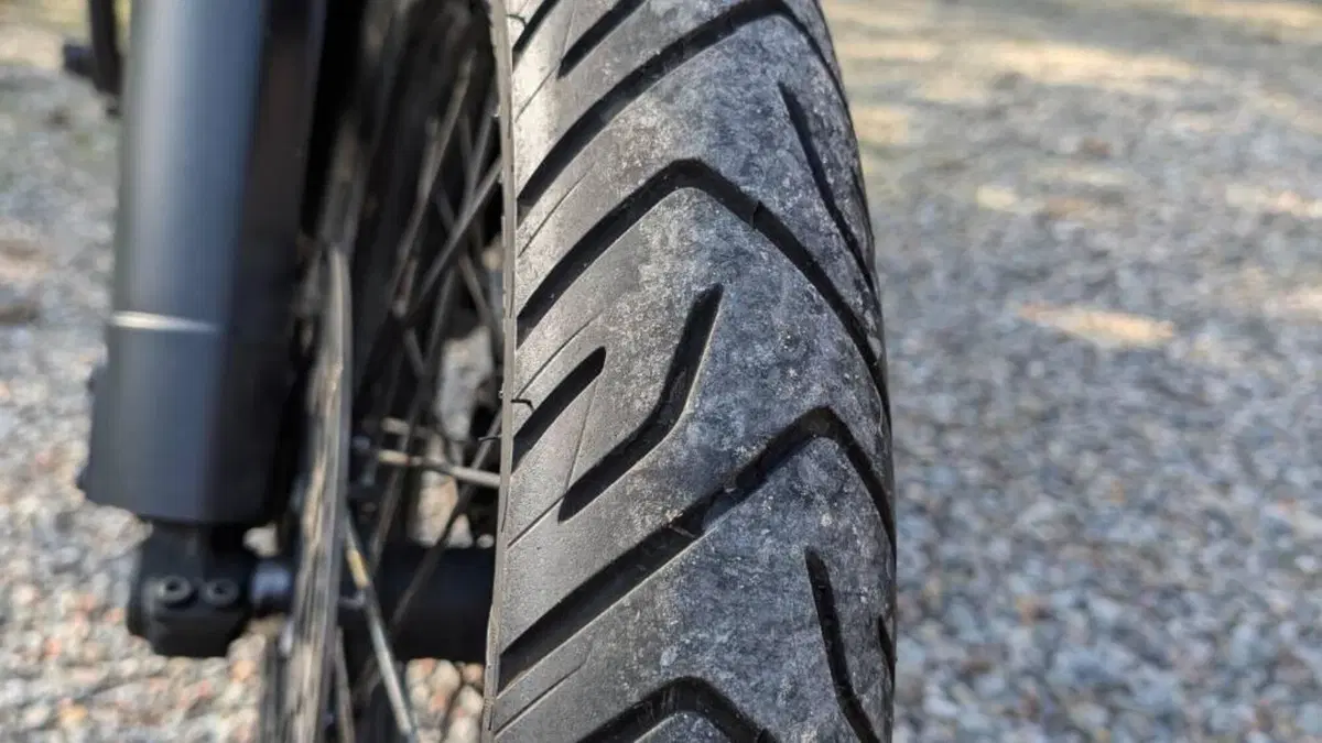 Triumph Tiger 800 XC ABS (2010 - 14)  (5)