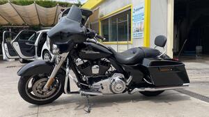 Harley-Davidson 1584 Street Glide (2008 - 10) - FLHX 