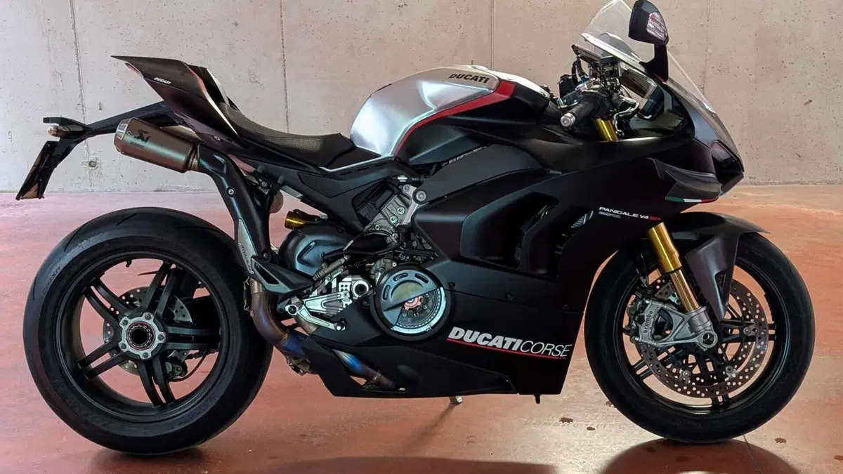 Ducati Panigale V4 1100 SP (2021)  (4)