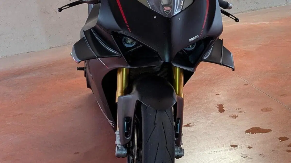 Ducati Panigale V4 1100 SP (2021)  (8)