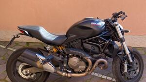 Ducati Monster 821 Dark ABS (2014 - 16) 