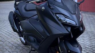 Yamaha T-Max 560 (2022 - 24) usata
