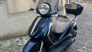 Piaggio Beverly Tourer 300 