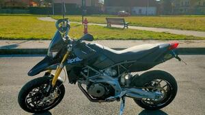 Aprilia Dorsoduro 750 (2009 - 14) 