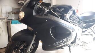 Triumph Sprint 955 ST usata
