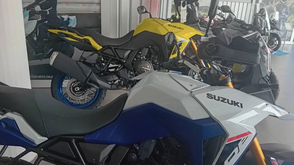 Suzuki V-Strom 800DE (2025 - 26)  (4)