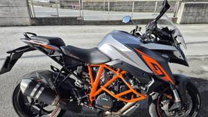 KTM 1290 Super Duke GT ABS (2016 - 18) 