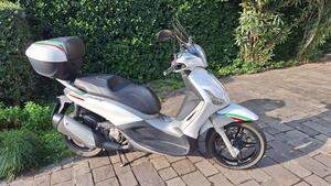 Piaggio Beverly 350 SportTouring ie (2011 - 15) 