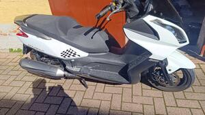 Kymco Downtown 300i ABS (2009 - 17) 