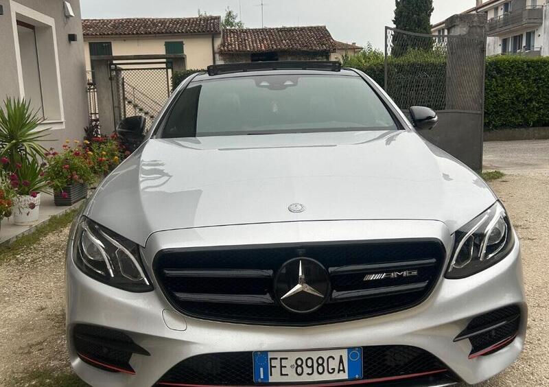 Mercedes-Benz Classe E 220 d Auto AMG Line
