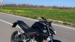 CFMOTO 300NK (2021 - 25) 