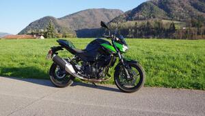 Kawasaki Z 400 (2023) 