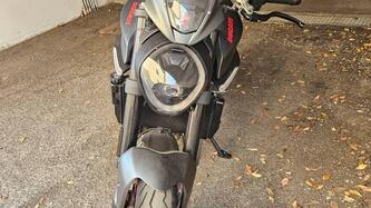 Ducati Monster 937 + (2021 - 25) usata