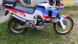 Honda Africa Twin XRV 650 