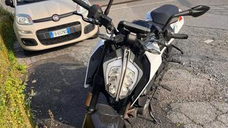 KTM 390 Duke (2021 - 23) usata