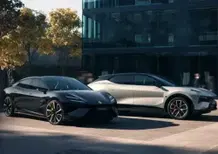 Lotus Eletre e Emeya MY2026 con personalizzazioni e prestazioni estreme
