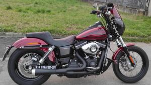 Harley-Davidson 1690 Street Bob (2017) - FXDB 