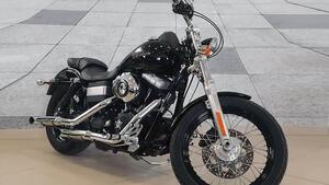 Harley-Davidson 1584 Street Bob (2007) - FXDB 