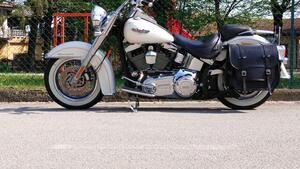 Harley-Davidson 1690 Deluxe ABS (2011 - 16) - FLSTN 