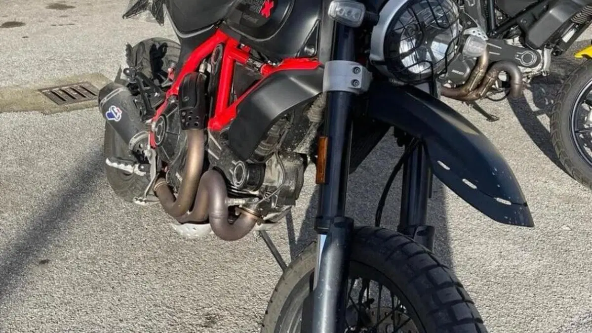 Ducati Scrambler 800 Desert Sled Fasthouse (2021 - 22)  (5)