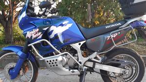 Honda Africa Twin XRV 750 (1996 - 02) 