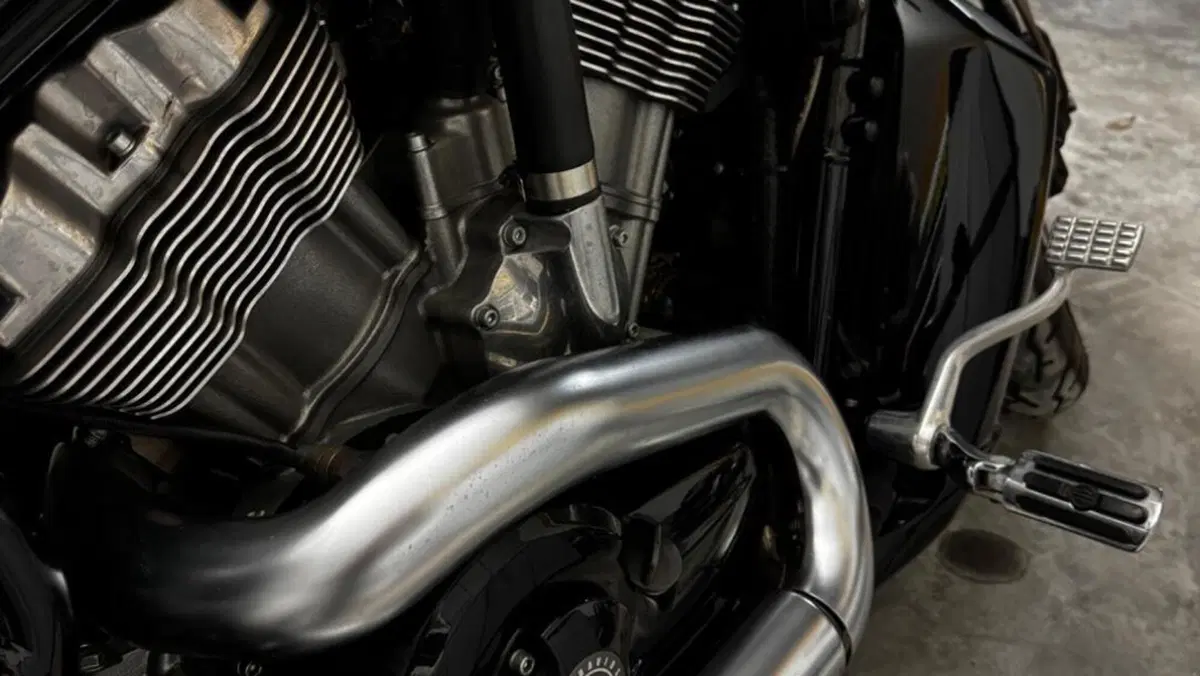 Harley-Davidson 1250 V-Rod Muscle (2009 - 17) - VRSCF  (7)