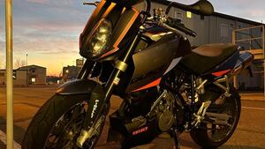 KTM 990 Super Duke (2005 - 07) 