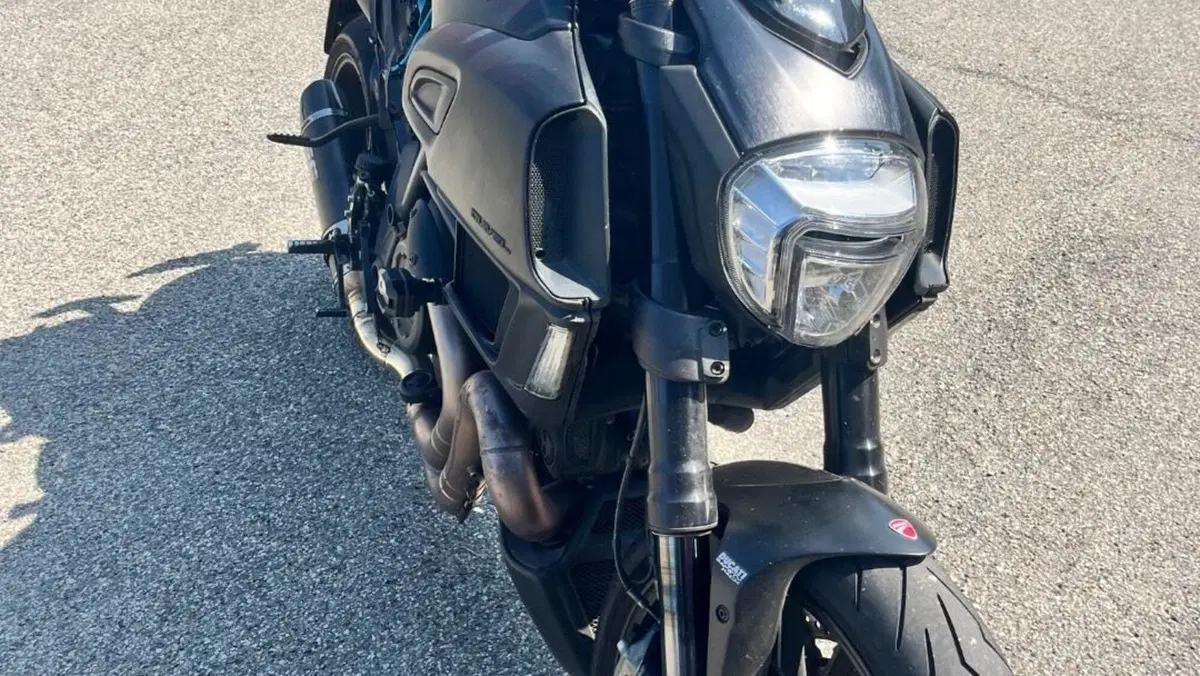 Ducati Diavel 1200 (2017 - 18)  (4)