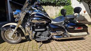 Triumph Rocket 3 Touring (2007 - 12) 