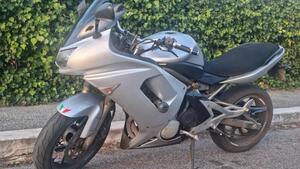 Kawasaki ER-6F (2006 - 08) 